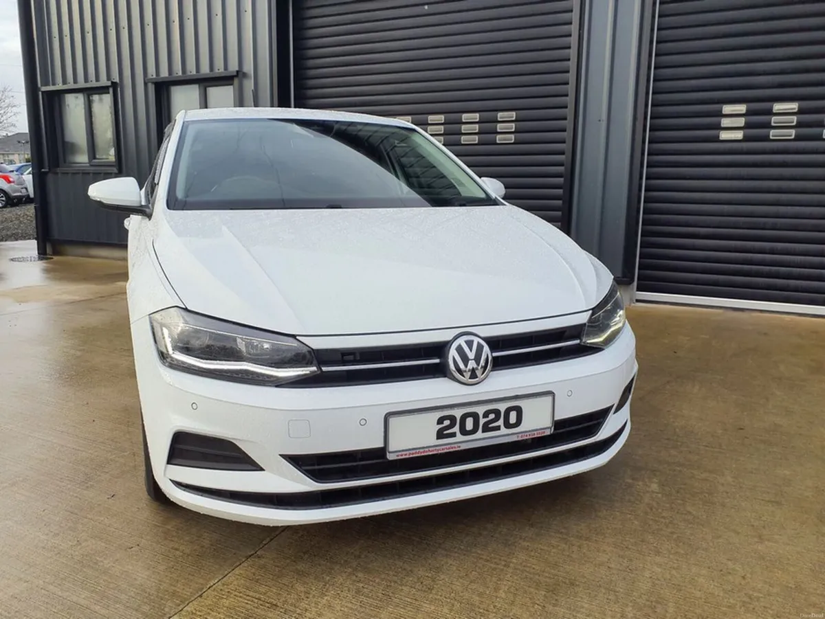 Volkswagen Polo Comfortline Plus - Image 2