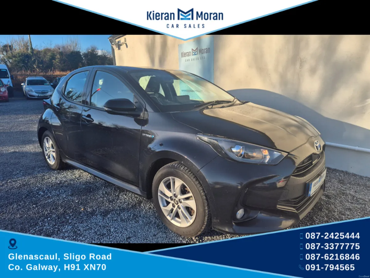 Toyota Yaris HYBRID AUTO 4DR - Image 2