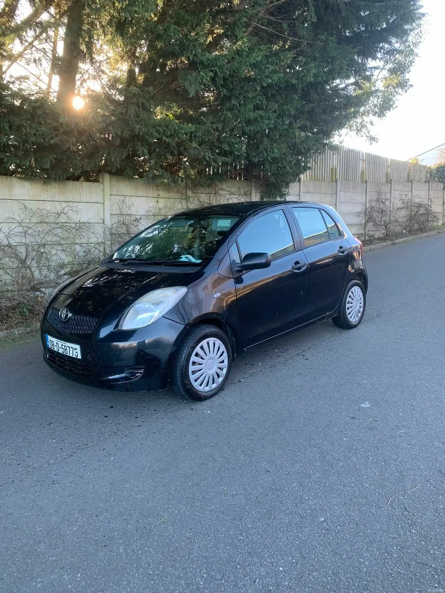 Toyota Yaris 2008 - Image 1