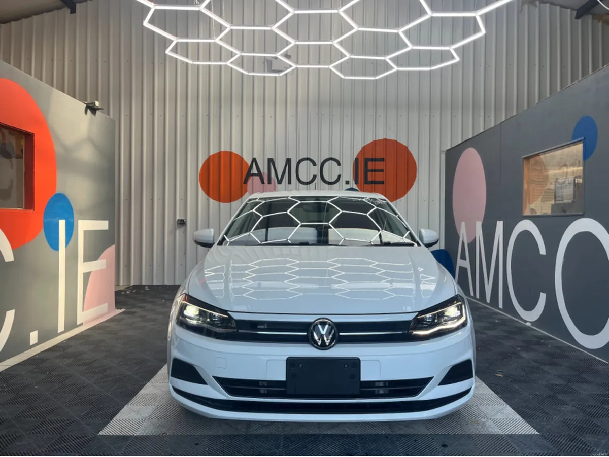 Volkswagen Polo 1.0 TSI COMFORT LINE / 16k KMs / R - Image 2
