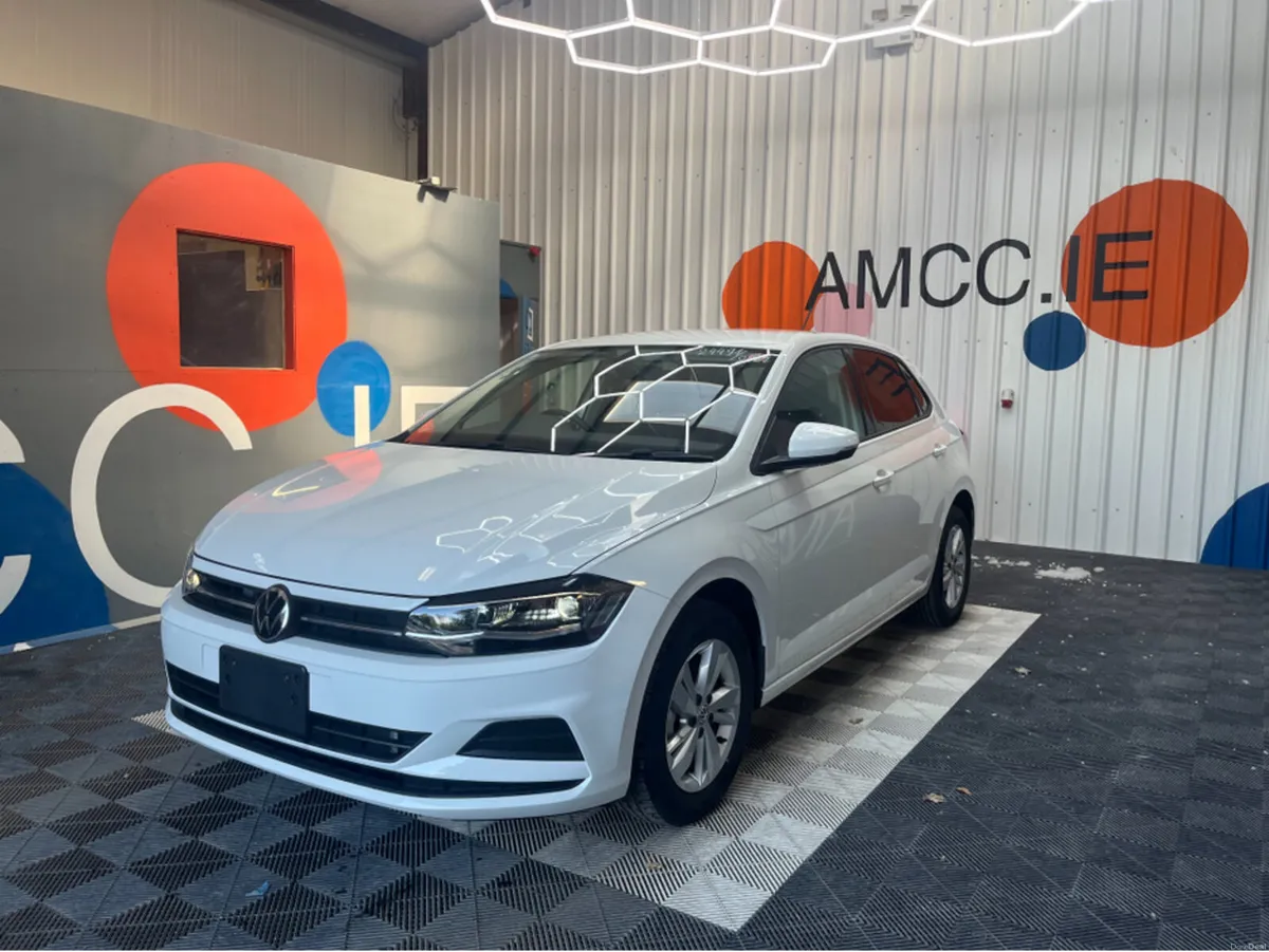 Volkswagen Polo 1.0 TSI COMFORT LINE / 16k KMs / R - Image 3