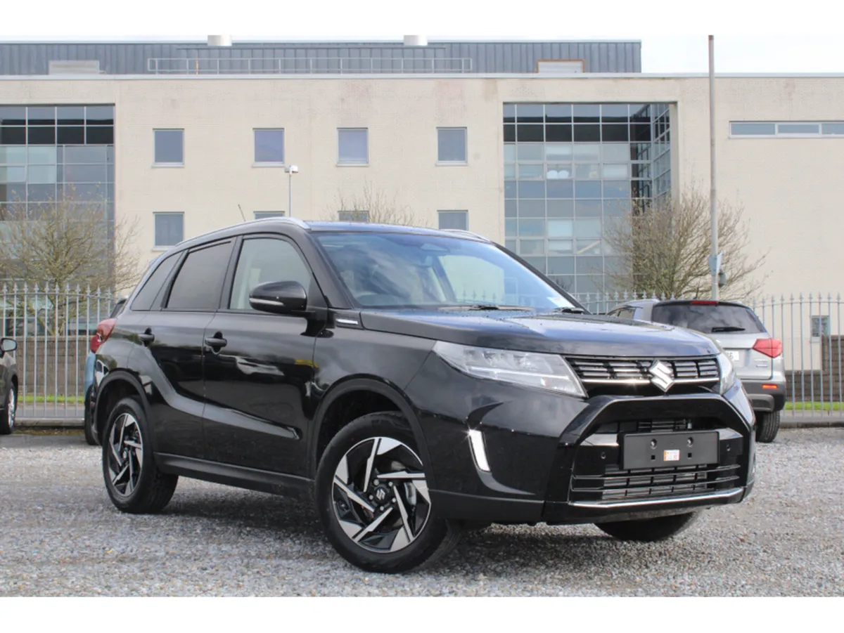 Suzuki Vitara 1.4 Hybrid Ultra *0% Finance and 10 - Image 4