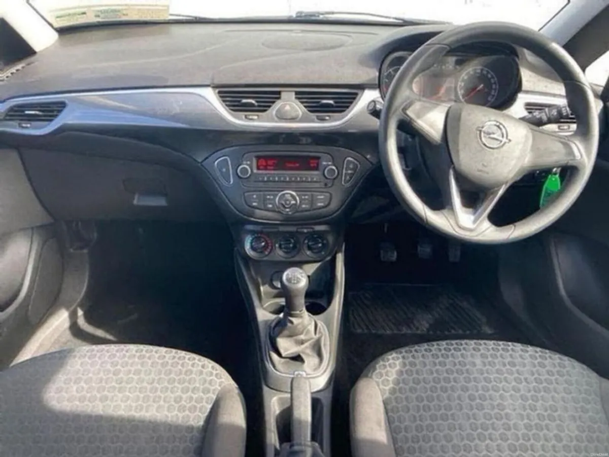 Opel Corsa 1.4 S Hatchback Petrol Manual (75bhp) - Image 6