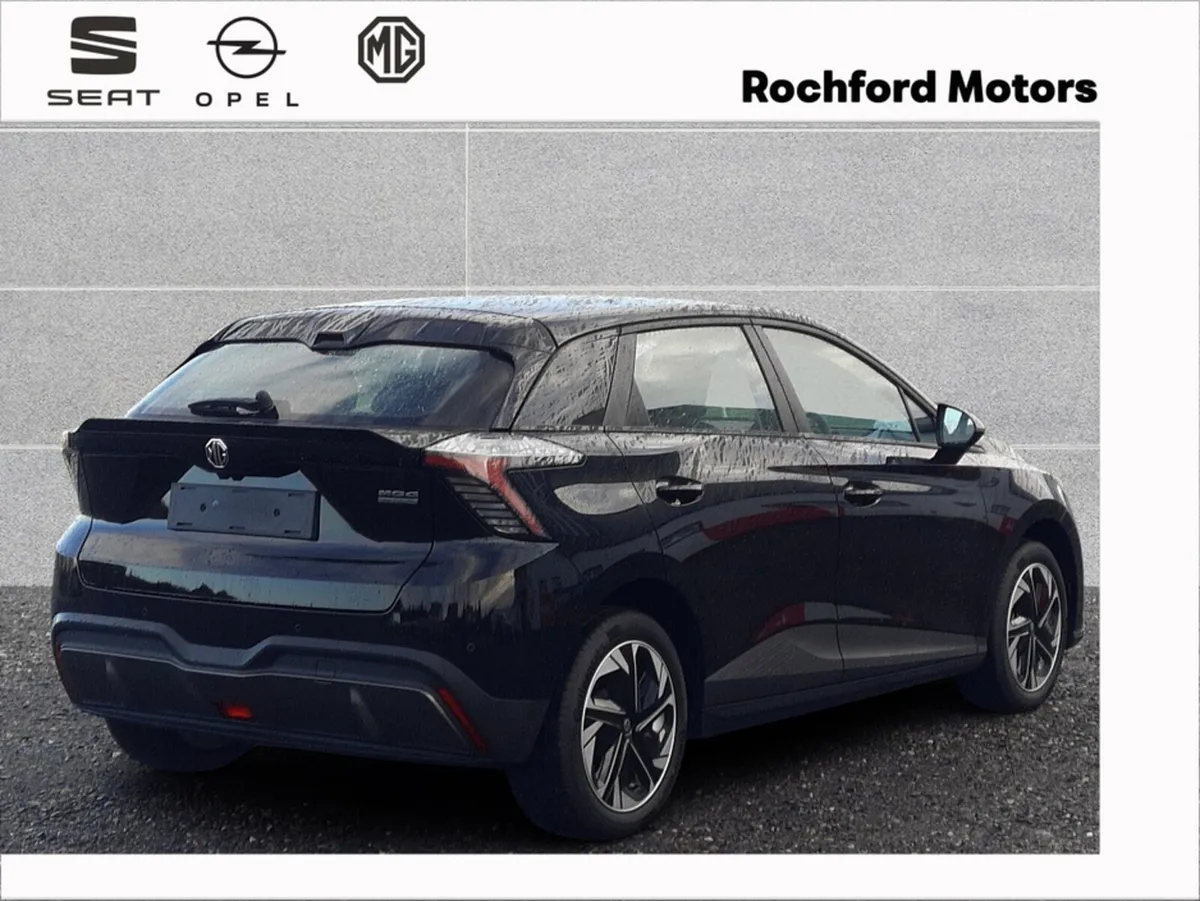 MG MG4 *0% Finance* Excite 350kms range - Image 4