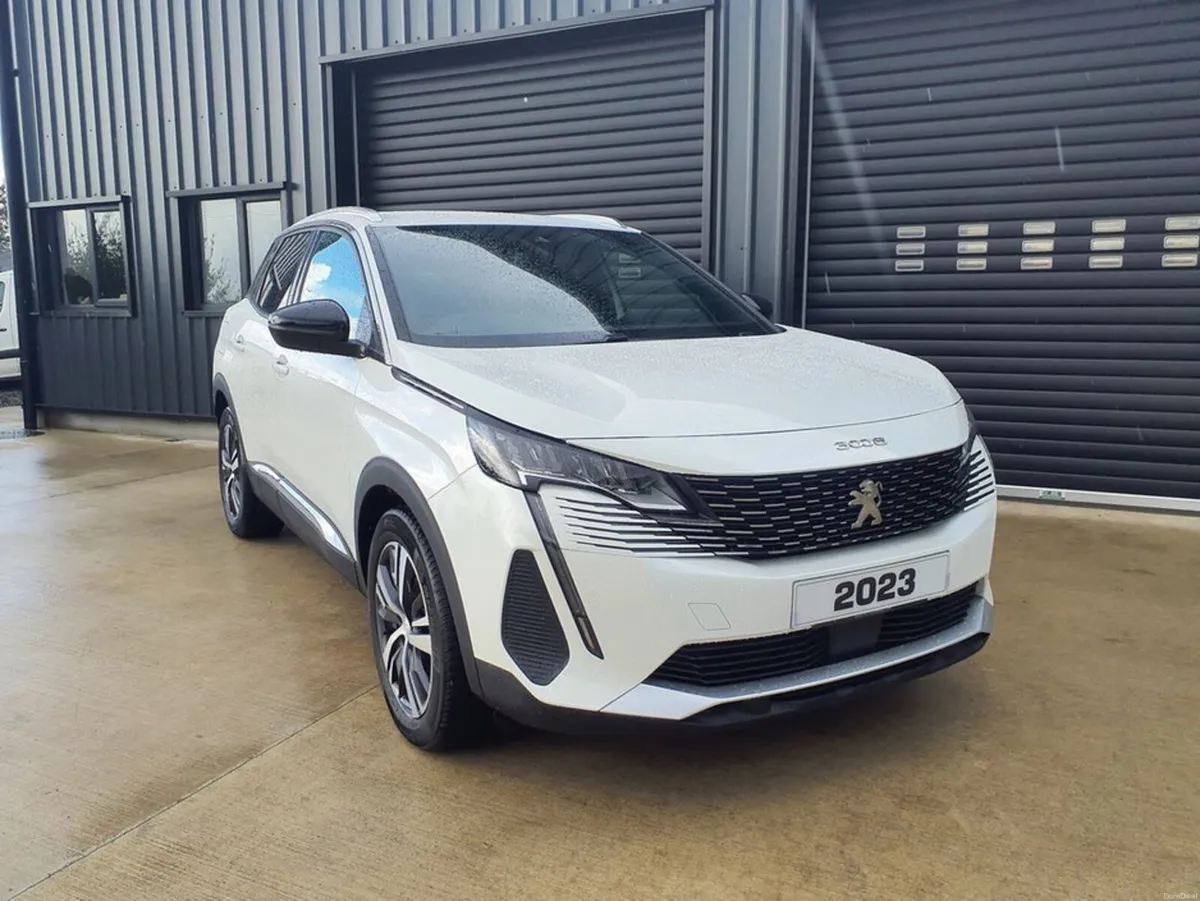 Peugeot 3008 BLUEHDI S/S ALLURE - Image 2
