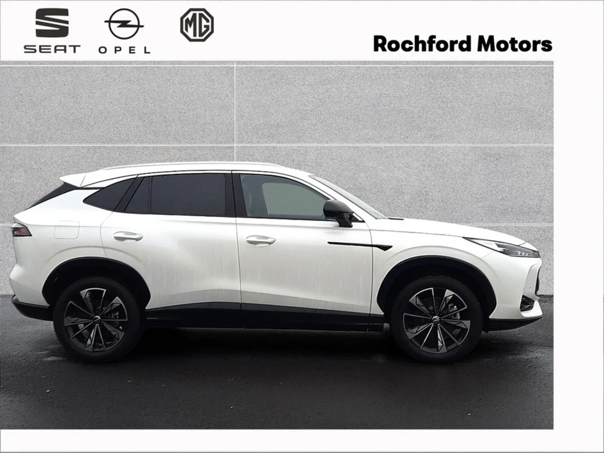 MG HS Exclusive - Self Charging Hybrid ***€2500 Tr - Image 3