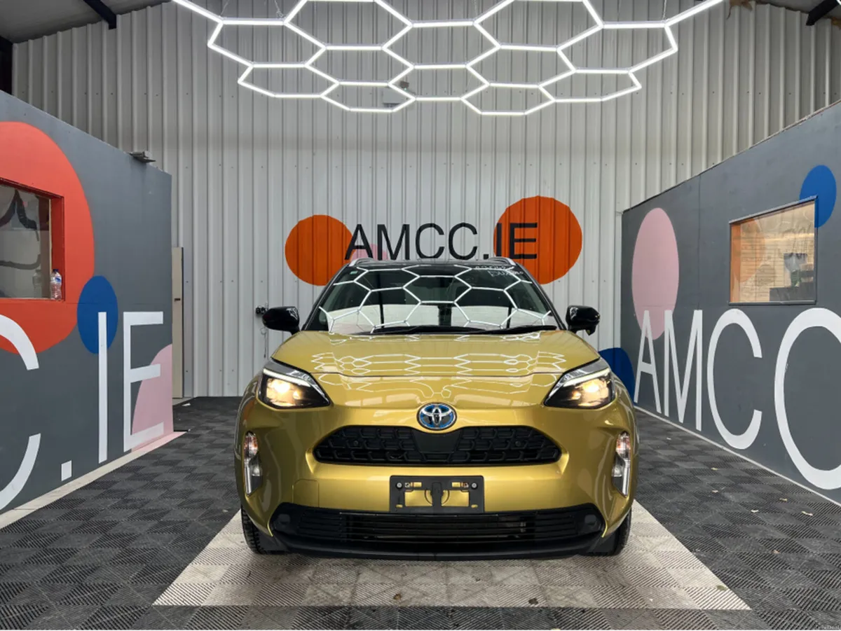 Toyota Yaris Cross Yaris Cross Automatic 1.5 HYBRI - Image 2