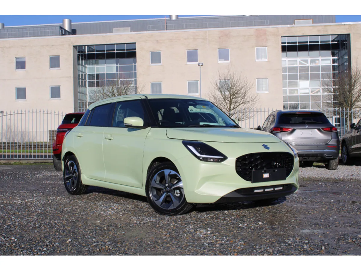 Suzuki Swift 1.2 Mild Hybrid Ultra Auto *10 Year W - Image 4