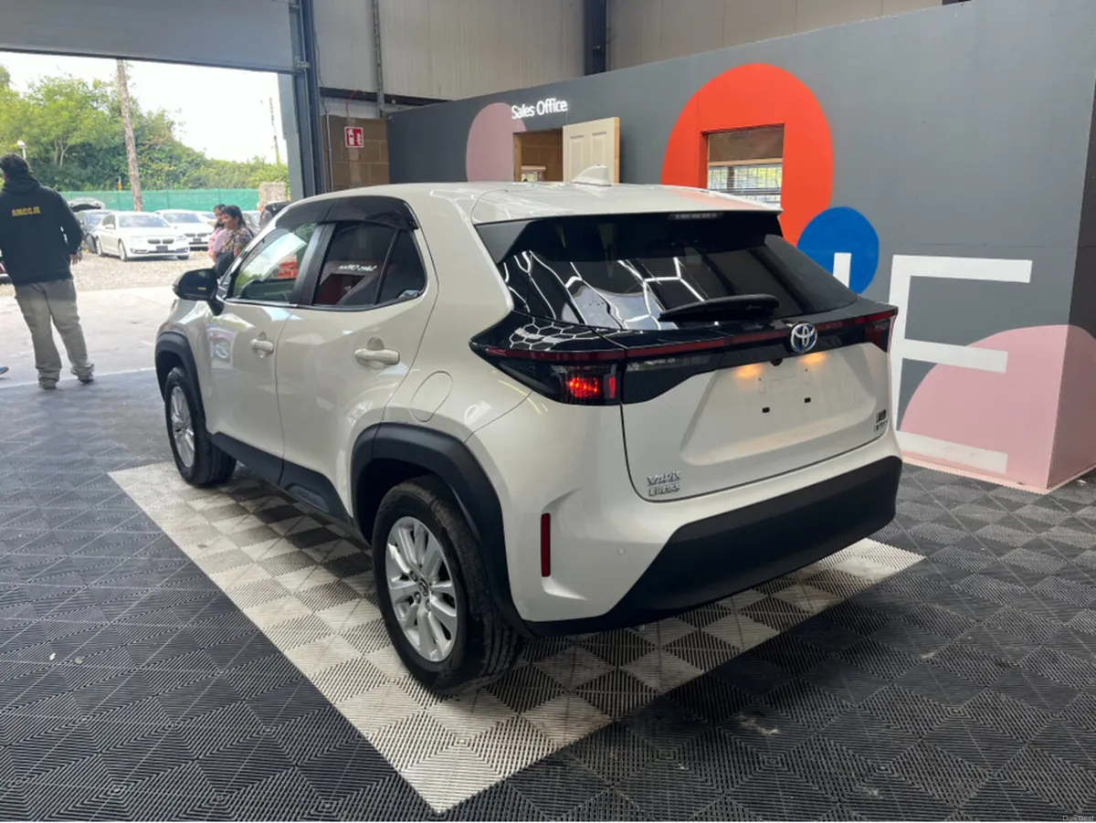 Toyota Yaris Cross €23950! 2021 TOYOTA YARIS CROSS - Image 4