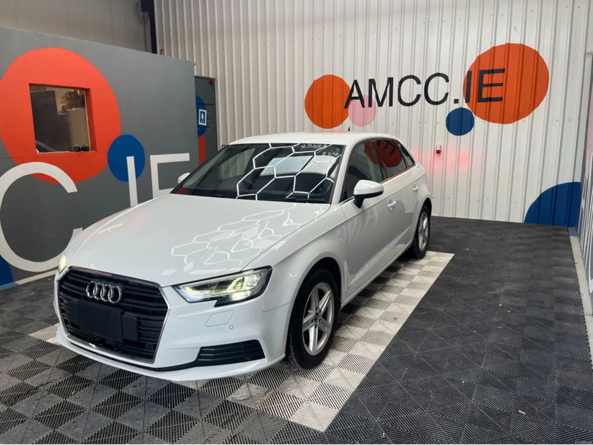 Audi A3 AUDI A3 AUTOMATIC 1.4 TFSI / 56k KMs / REV - Image 3