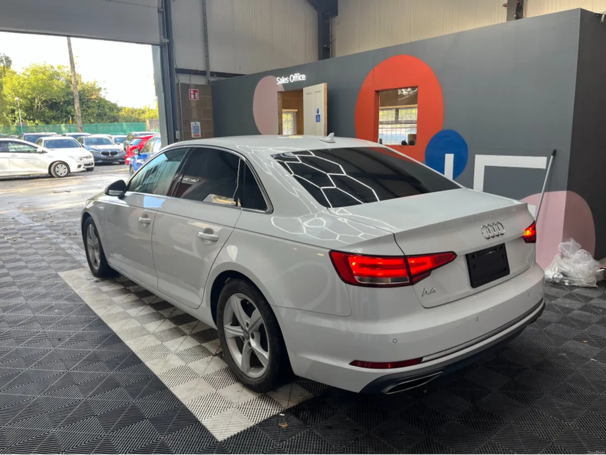Audi A4 AUDI A4 AUTOMATIC 1.4 TFSI SPORT / 44k KMs - Image 4