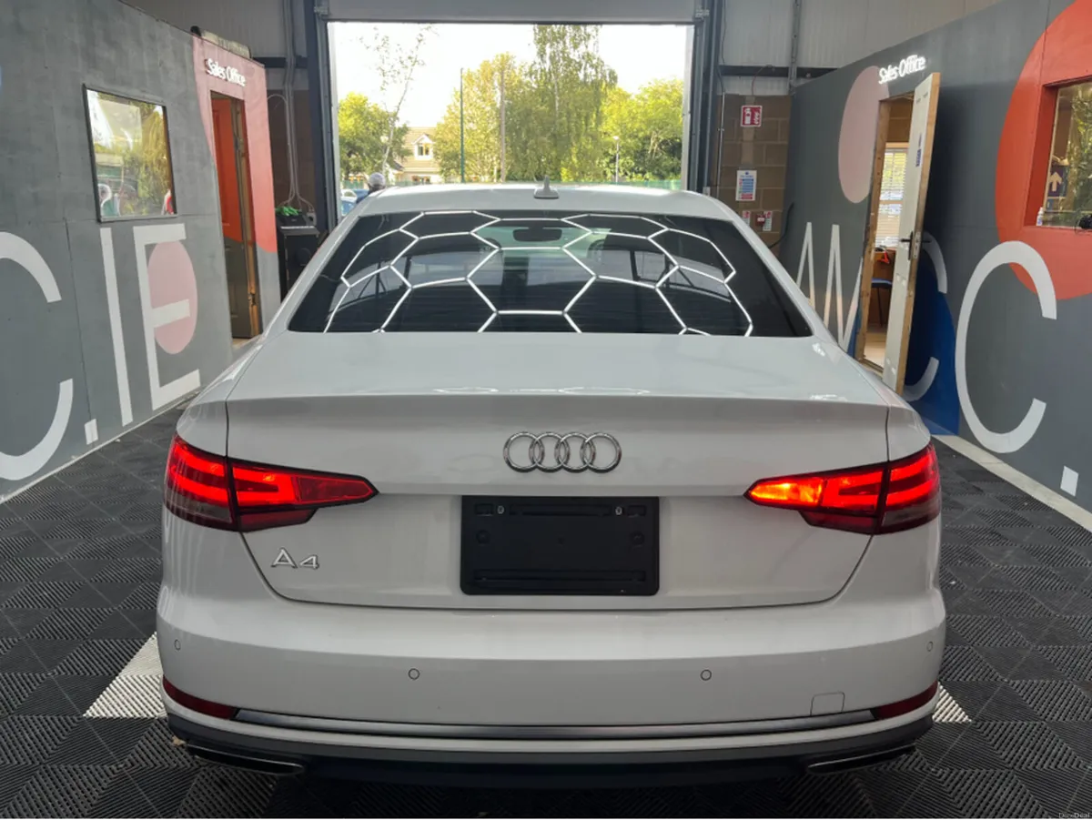 Audi A4 AUDI A4 AUTOMATIC 1.4 TFSI SPORT / 44k KMs - Image 5