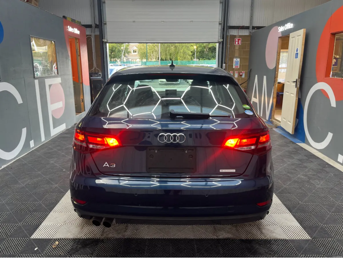 Audi A3 AUDI A3 AUTOAMTIC 1.4 TFSI  / 34k KMs / RE - Image 5