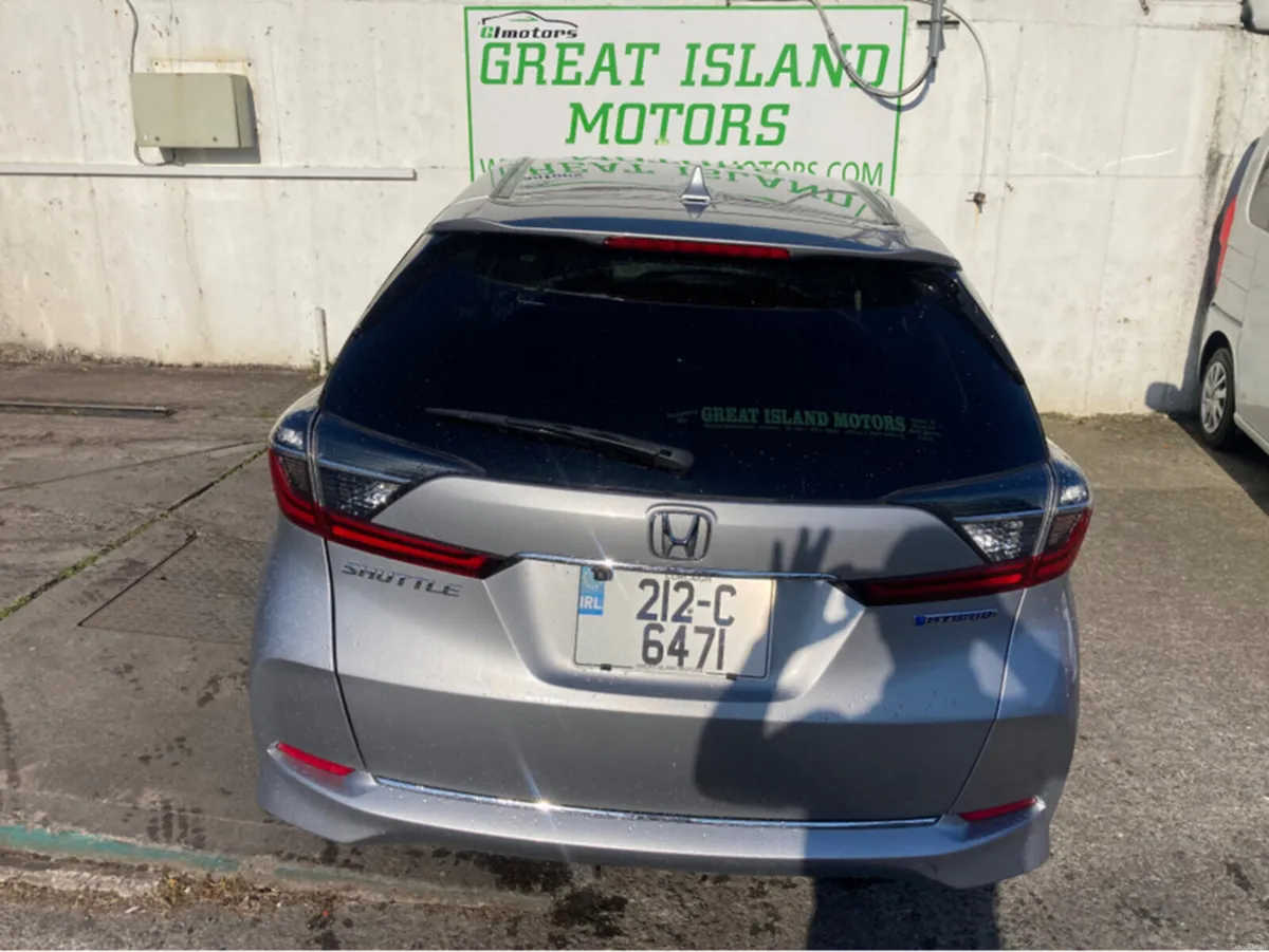Honda Shuttle 1.5i Petrol Hybrid Automatic - Image 5
