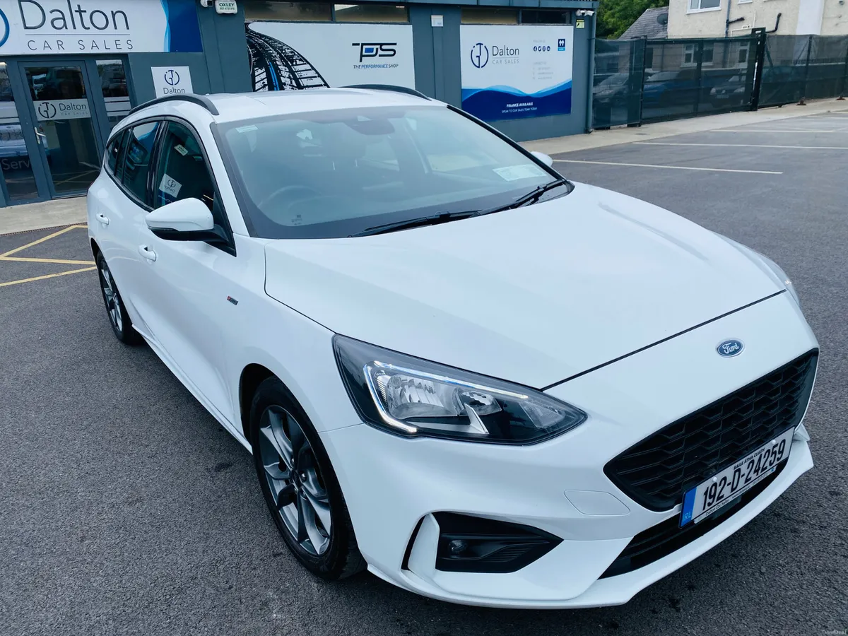 FORD FOCUS ST-LINE ESTATE AUTO 1.5 TDCI 2019 (192) - Image 3