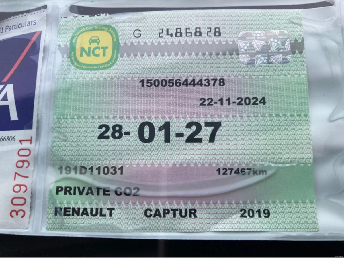 Renault Captur PLAY TCE 90 - Image 2