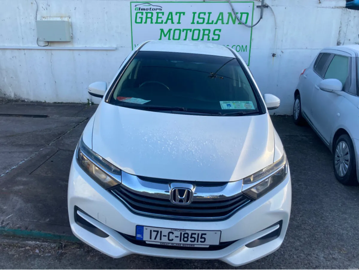 Honda Shuttle 1.5i Petrol Hybrid Automatic - Image 4