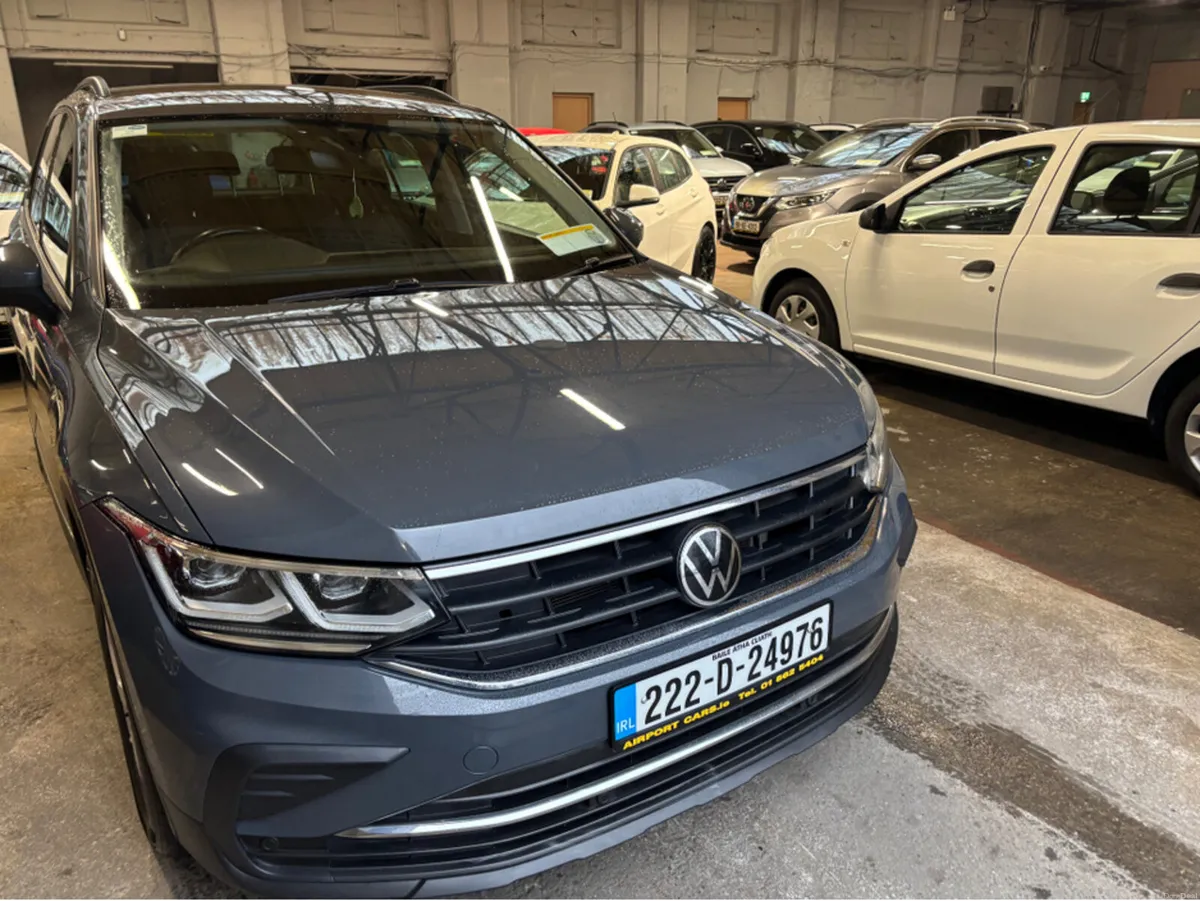 Volkswagen Tiguan 1.4 TSI LIFE 245PS 5DR Auto Plug - Image 2