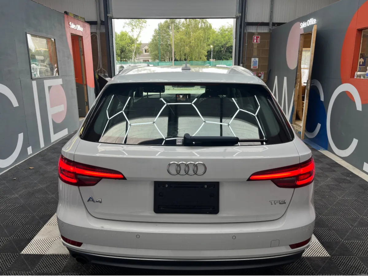 Audi A4 2018 AUDI A4 AVANT AUTOMATIC 1.4 TFSI SPOR - Image 5