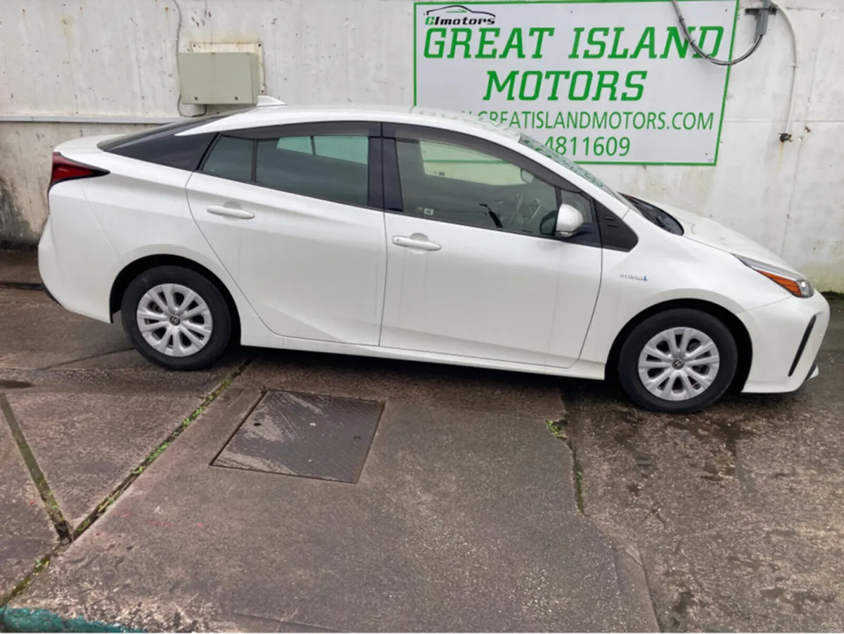 Toyota Prius 1.8i HYBRID PETROL AUTOMATIC - Image 5
