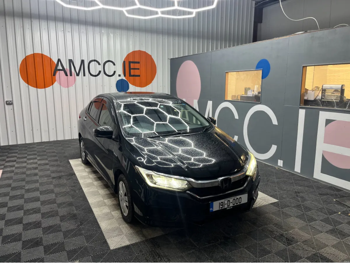 Honda Grace €15950! 2019 HONDA GRACE 1.5L HYBRID / - Image 1