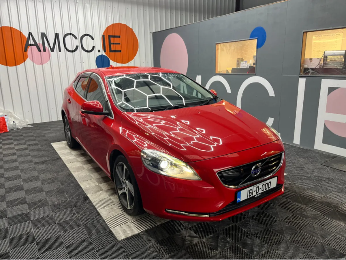 Volvo V40 €14950! 2016 VOLVO V40 AUTOMATIC 2.0 DIE - Image 1