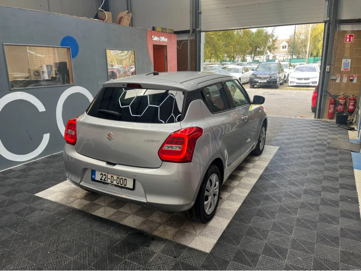 Suzuki Swift €18950! 2022 SUZUKI SWIFT AUTOMATIC 1 - Image 2
