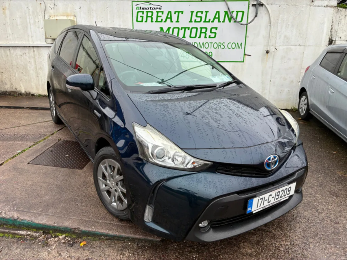 Toyota Prius 1.8i Petrol Hybrid 5 Seater Automatic - Image 1