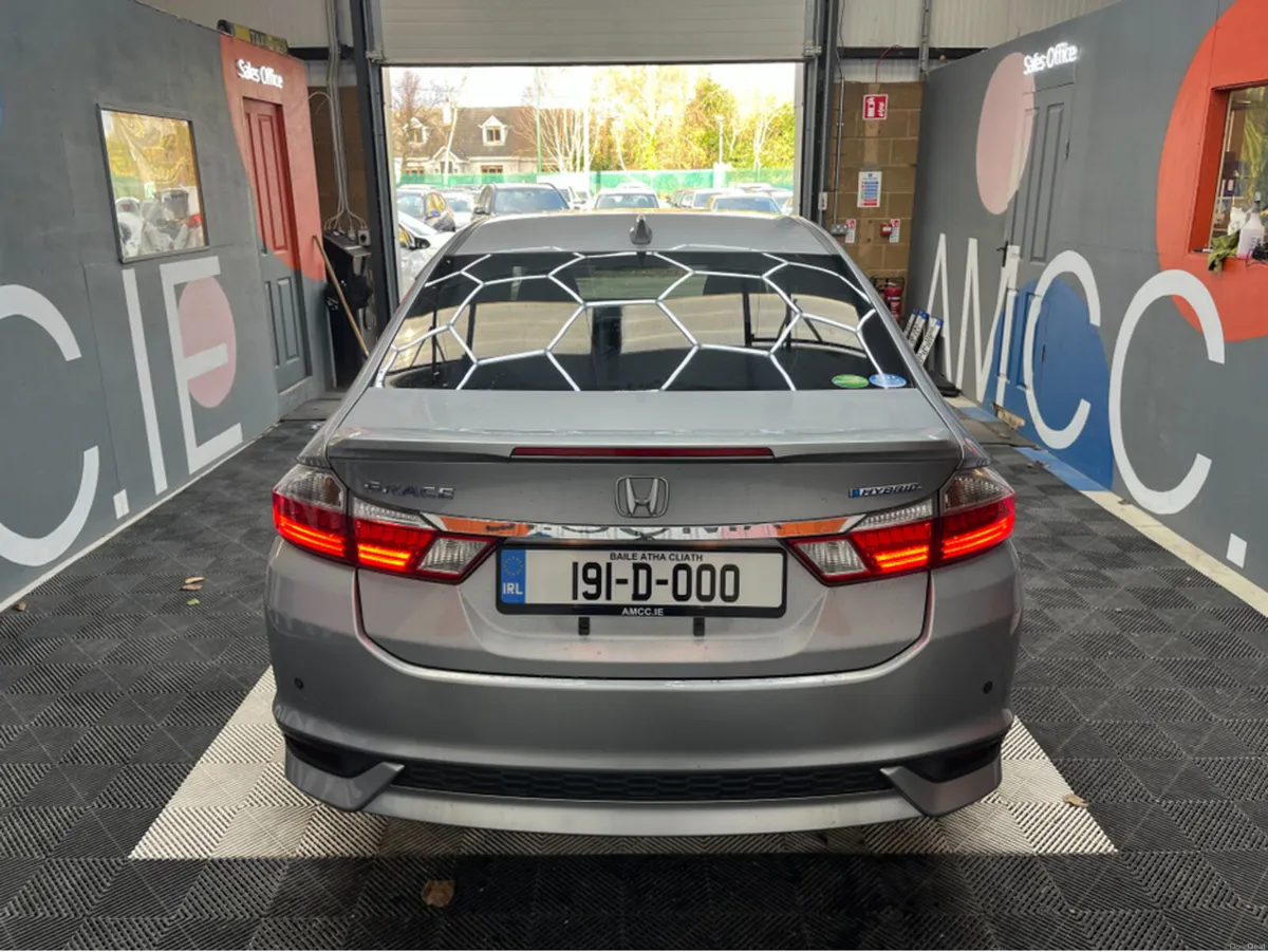 Honda Grace 2019 HONDA GRACE 1.5L HYBRID / 45K KMS - Image 3