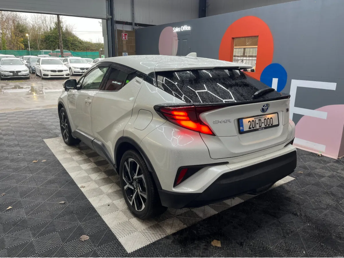 Toyota C-HR ONLY €22950! 2020 TOYOTA C-HR 1.8L HYB - Image 4