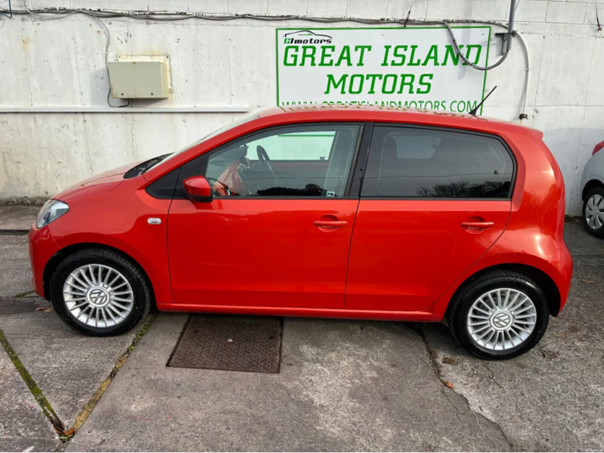 Volkswagen up! 1.0i Petrol High Up Automatic - Image 5