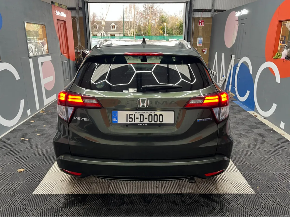 Honda Vezel €15950! 2015 HONDA VEZEL 1.5L HYBRID / - Image 3