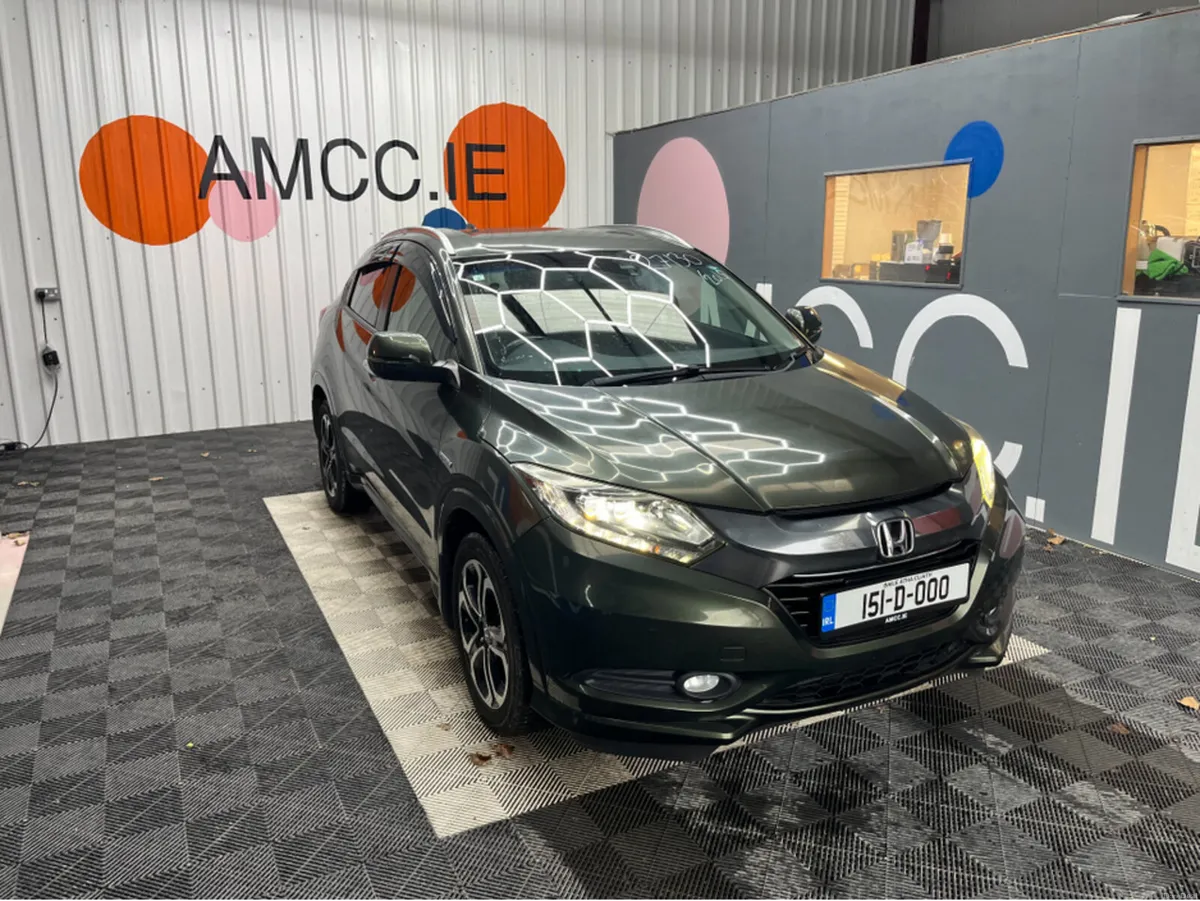 Honda Vezel €15950! 2015 HONDA VEZEL 1.5L HYBRID / - Image 1
