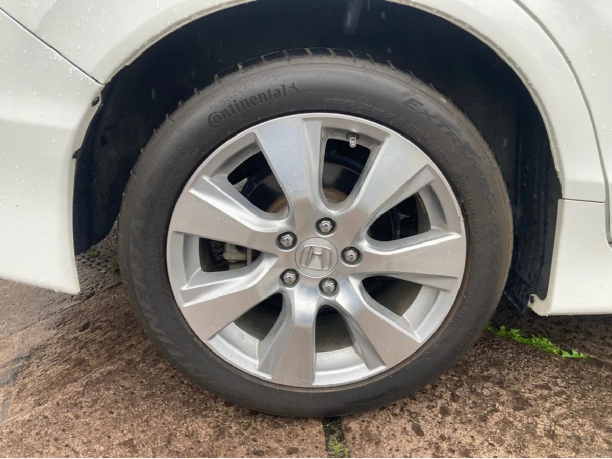 Honda Jade 1.5i HYBRID X MODEL AUTOMATIC - Image 6