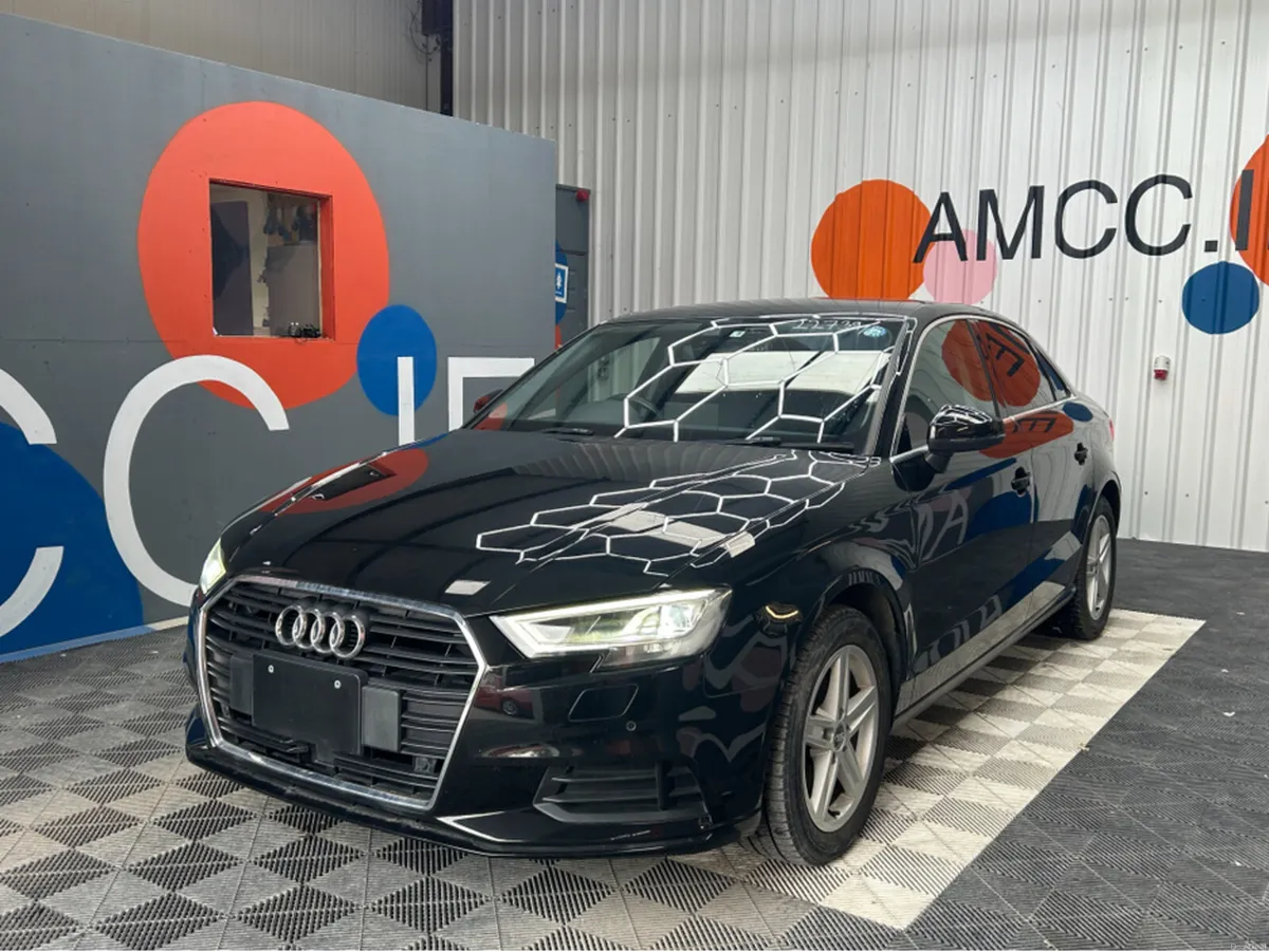 Audi A3 A3 SALOON AUTOMATIC 1.4 TFSI / 38k KMs / R - Image 3