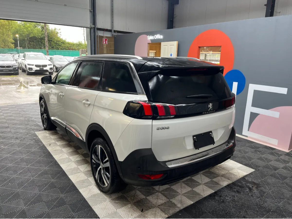 Peugeot 5008 2018 PEUGEOT 5008 7 SEATER AUTOMATIC - Image 4