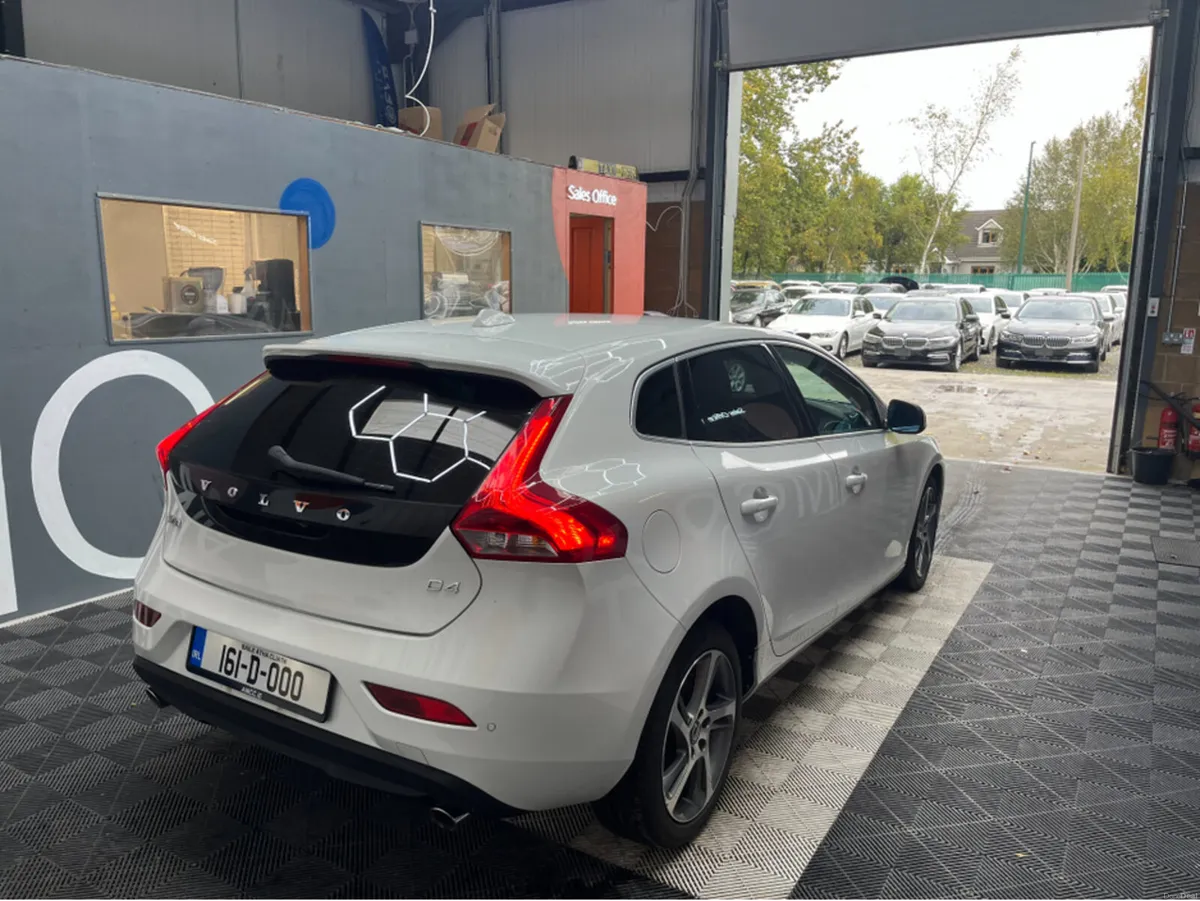 Volvo V40 €14950! 2016 VOLVO V40 AUTOMATIC D4 2.0L - Image 2