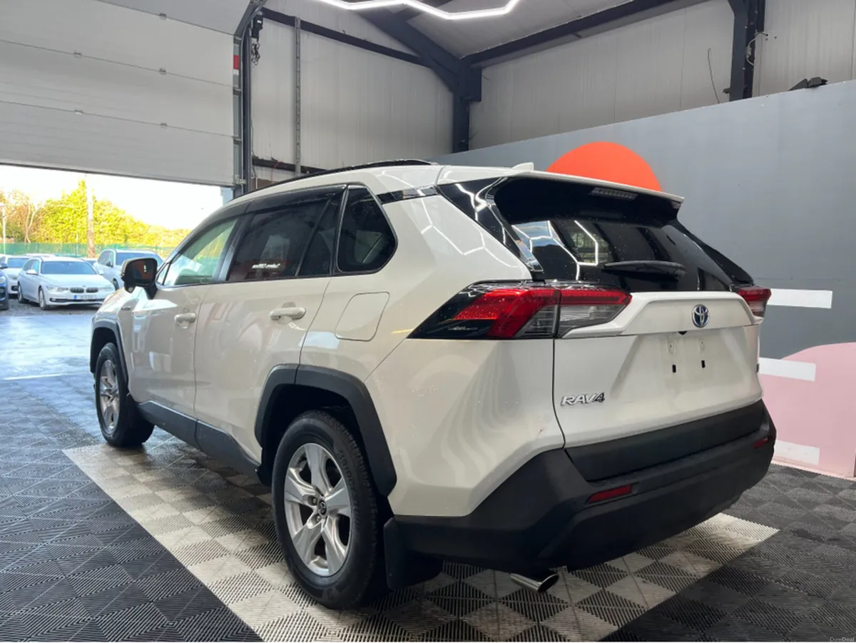 Toyota RAV4 €27950!  2019 TOYOTA RAV4 HYBRID X 2.5 - Image 4