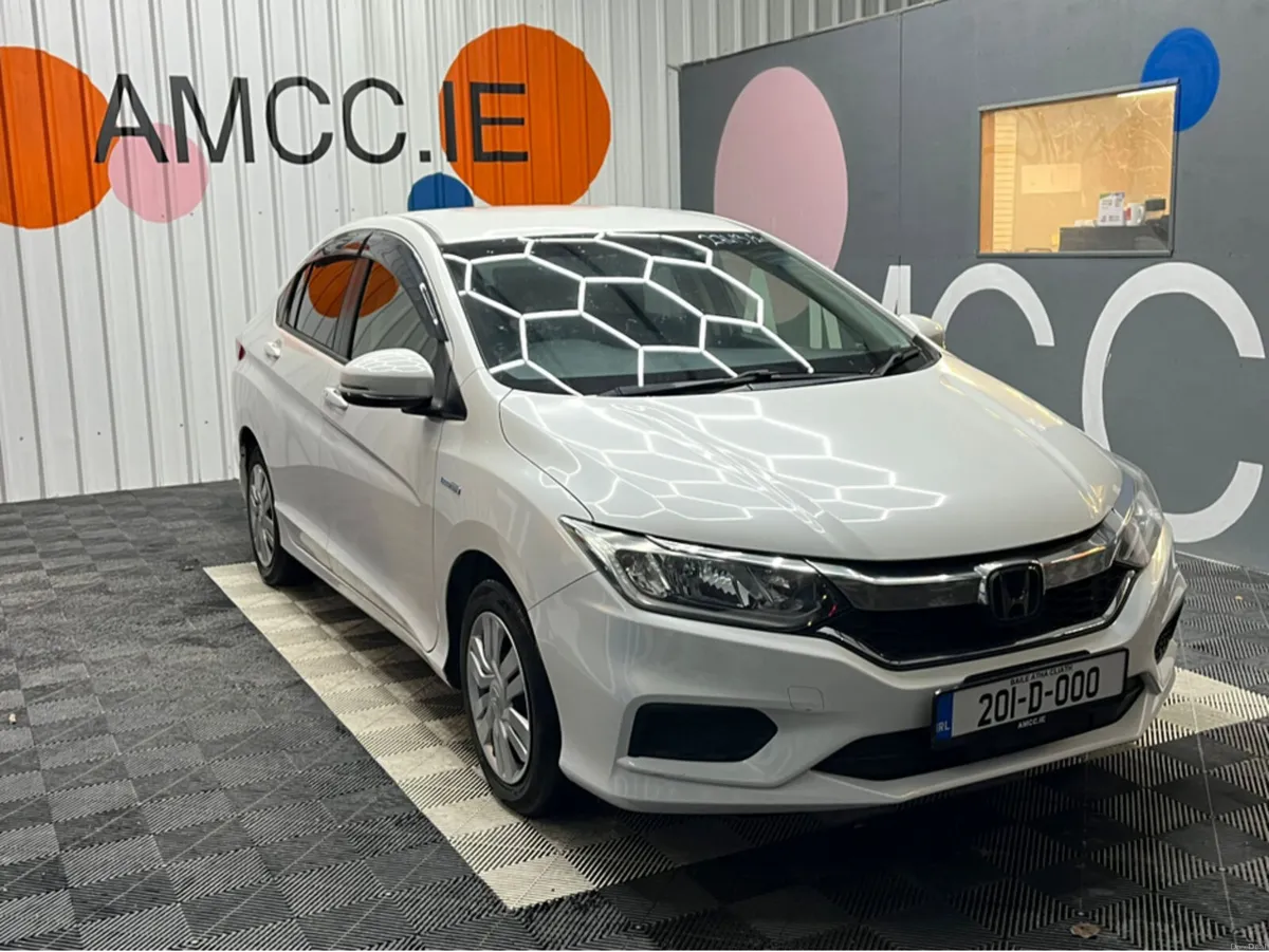Honda Grace €16950! 2020 HONDA GRACE HYBRID REVERS - Image 1
