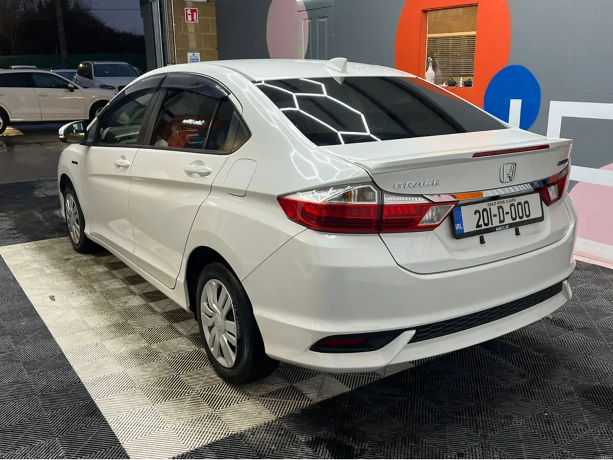 Honda Grace €16950! 2020 HONDA GRACE HYBRID REVERS - Image 3