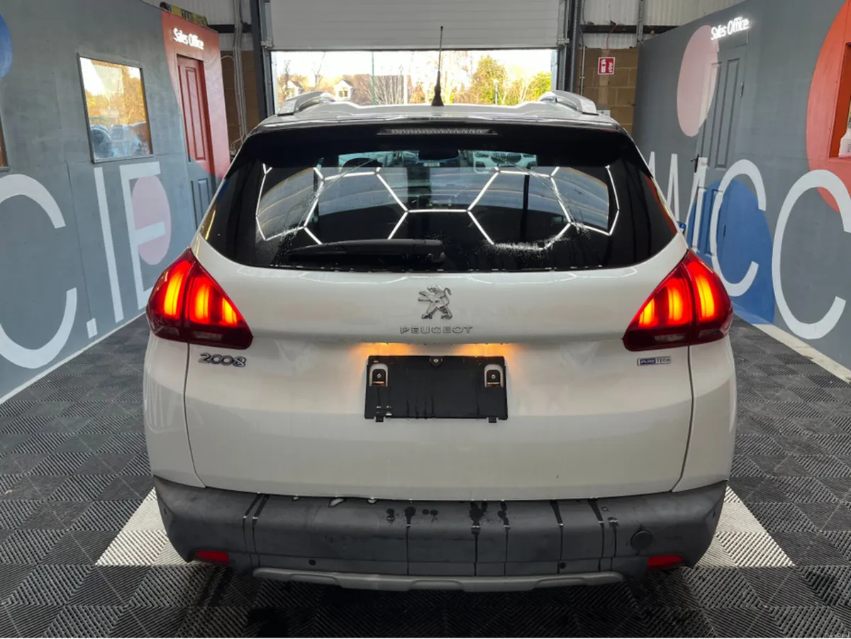 Peugeot 2008 €12950! 2017 PEUGEOT 2008 1.2 AUTOMAT - Image 3