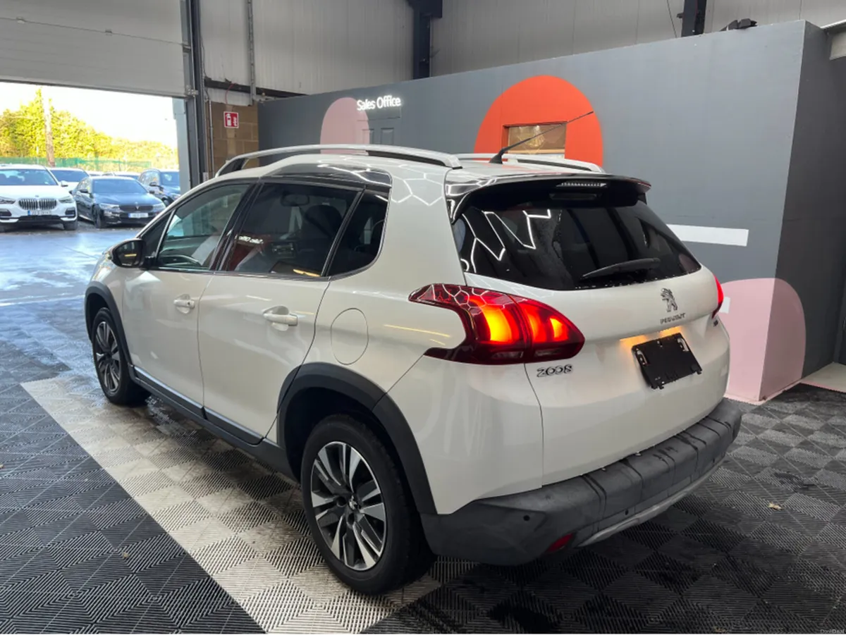 Peugeot 2008 €12950! 2017 PEUGEOT 2008 1.2 AUTOMAT - Image 4