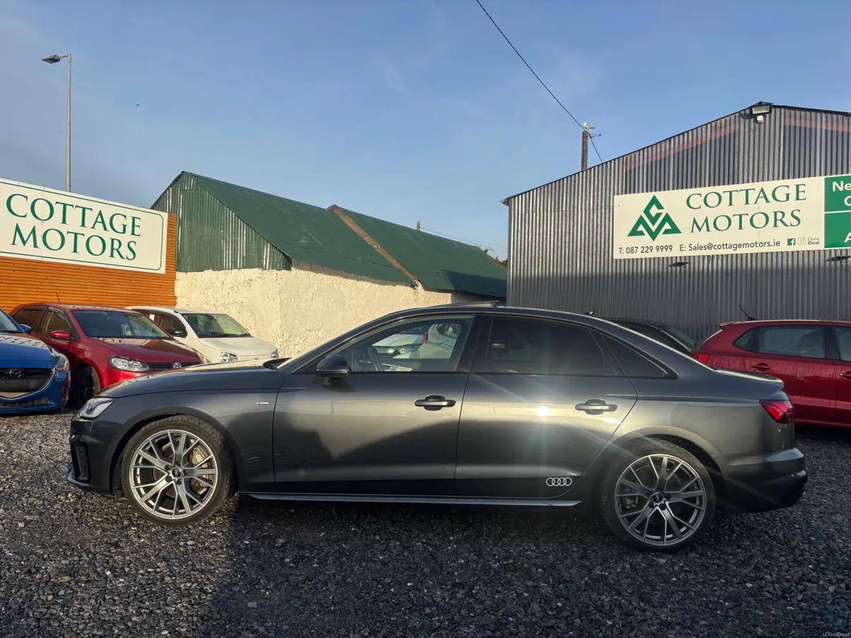 Audi A4 S-Line 2.0 Auto Saloon Quattro*Sunroof* - Image 4