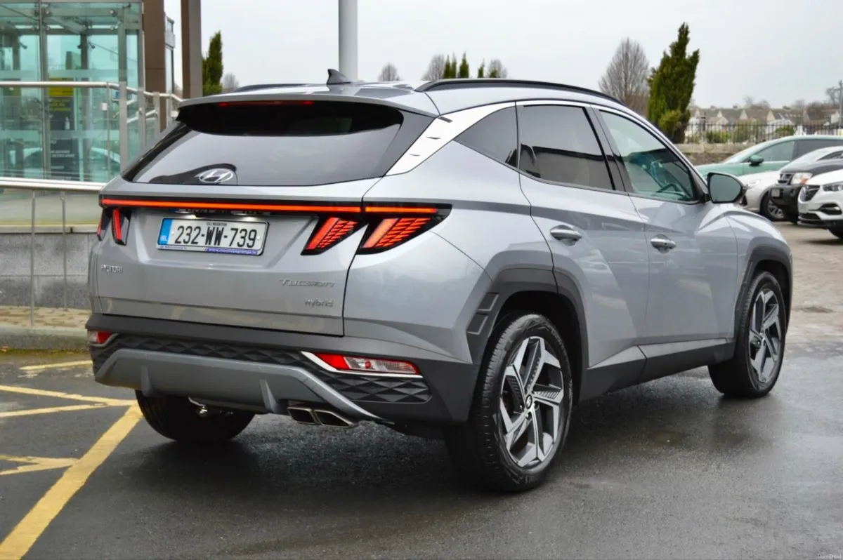 Hyundai Tucson 2WD Executive Plus HEV Auto - Image 3