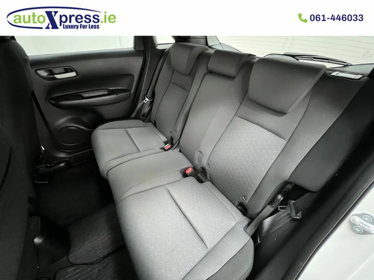 Honda Fit 1.5 Automatic, Reversing camera - Image 4