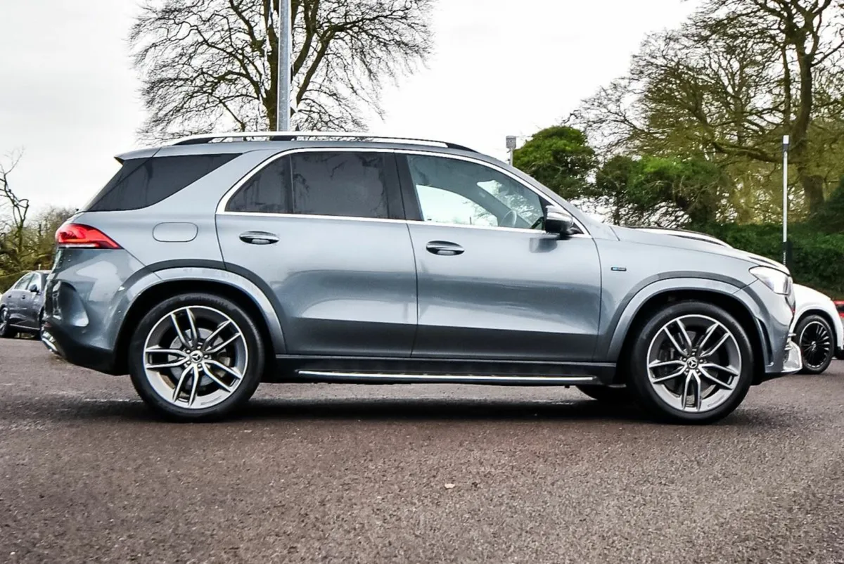 Mercedes-Benz GLE 350de AMG Premium 4Matic - Image 4
