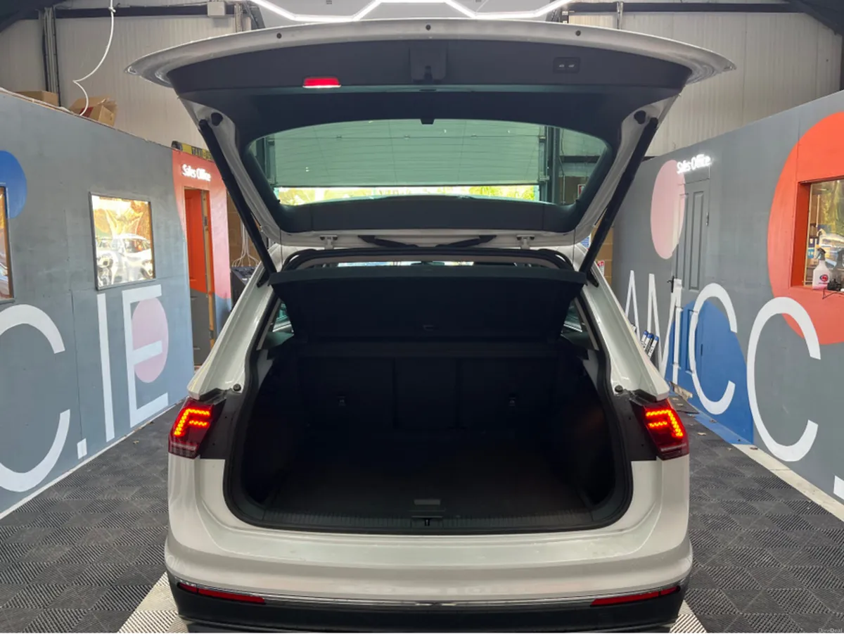 Volkswagen Tiguan ONLY €25950! 2018 VW TIGUAN AUTO - Image 4