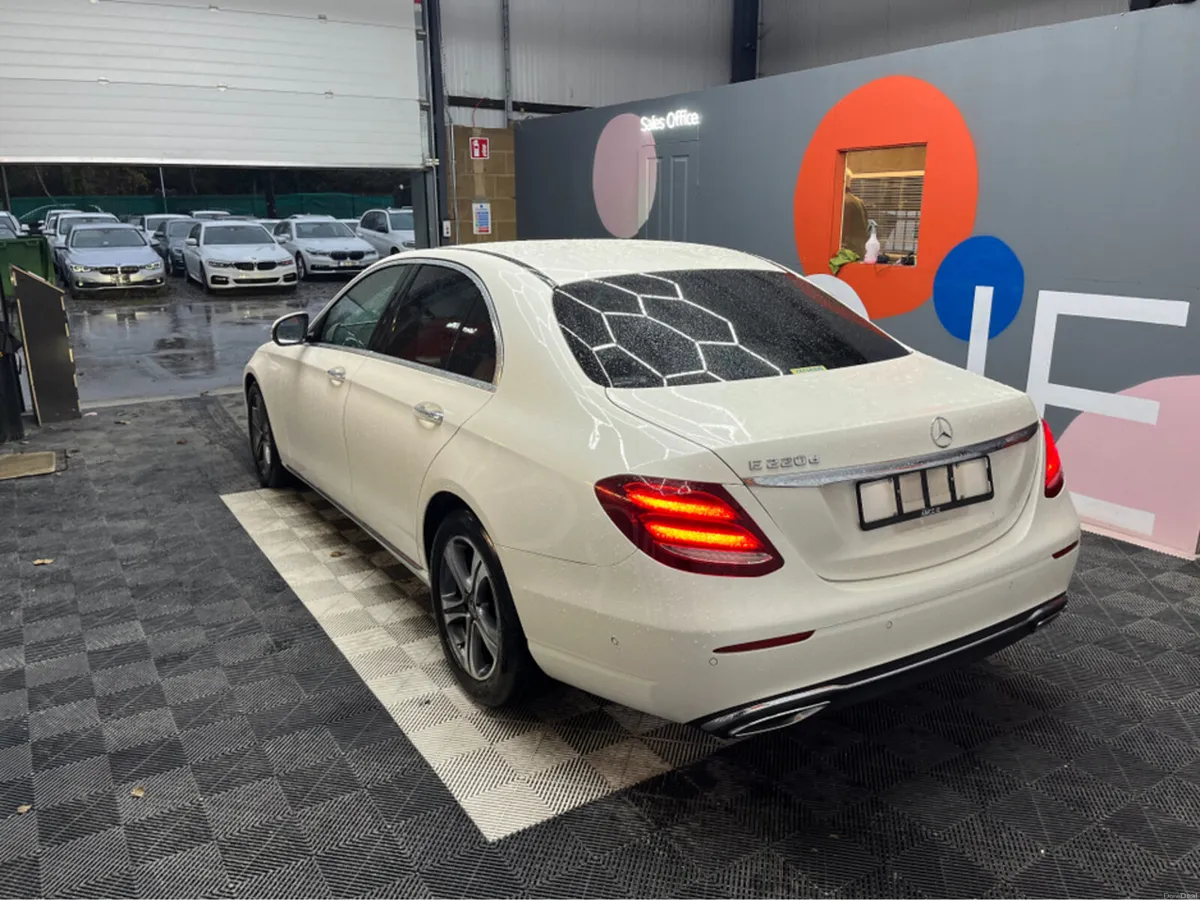 Mercedes-Benz E-Class €26950! 2018 MERCEDES-BENZ E - Image 4