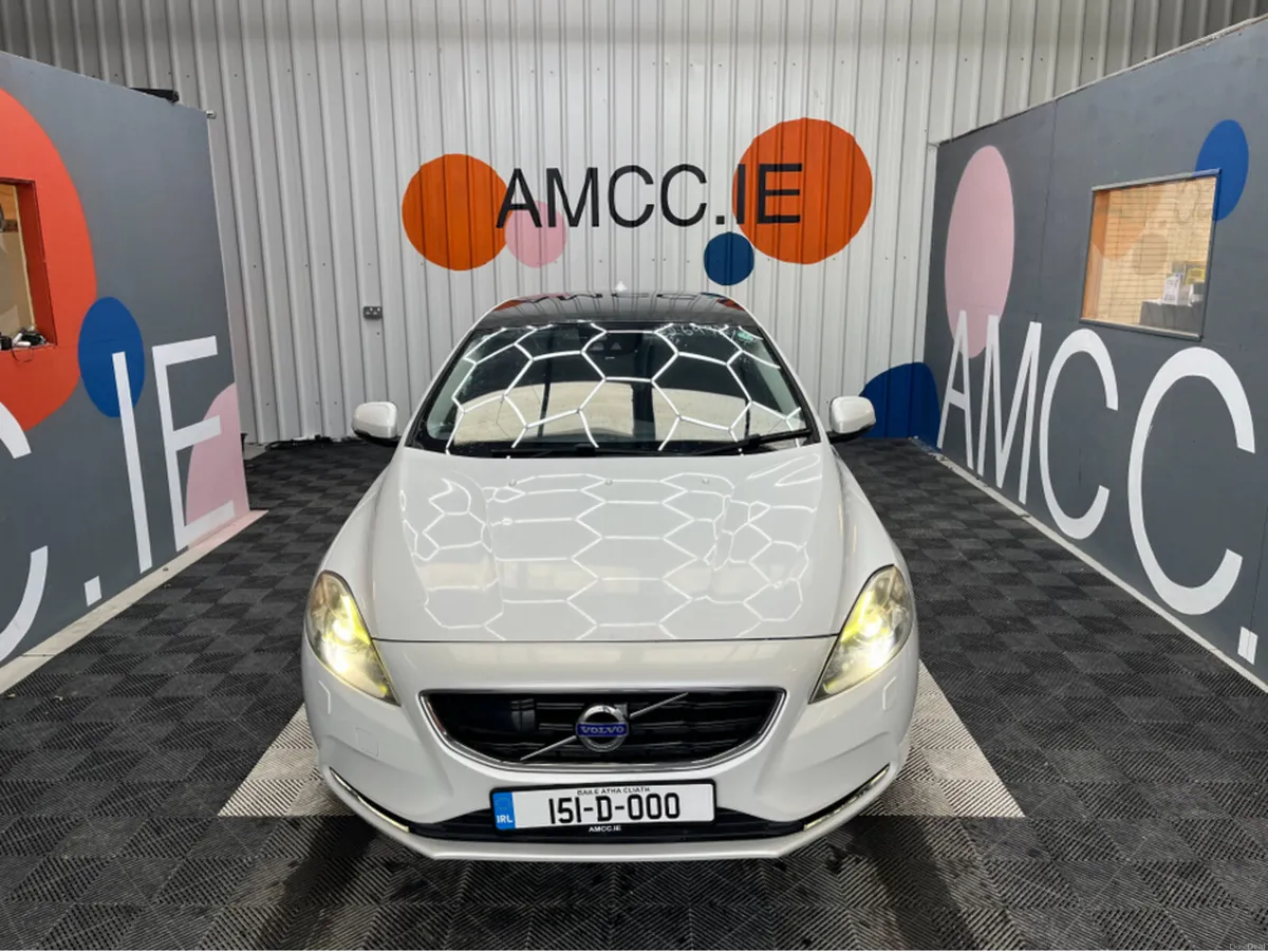 Volvo V40 €13950 2015 VOLVO V40 AUTOMATIC PAN ROOF - Image 4