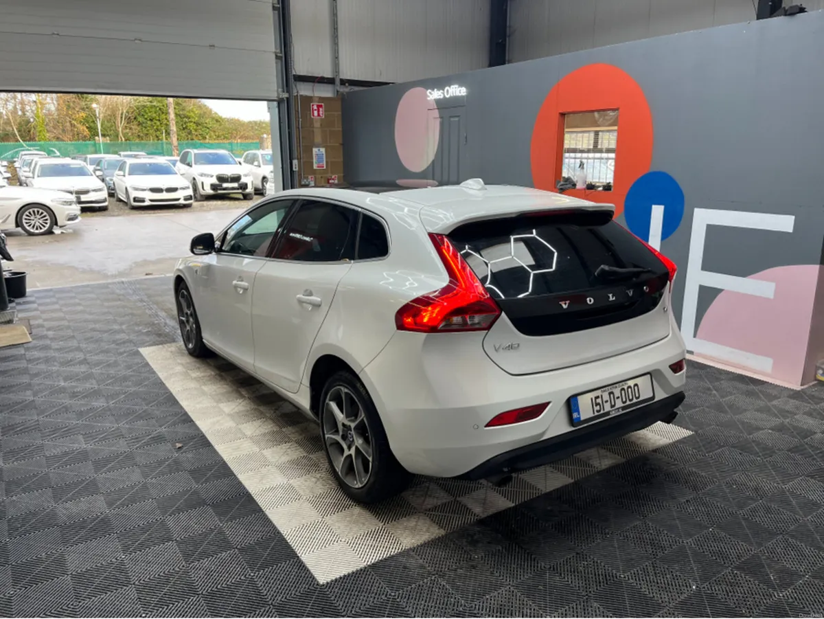 Volvo V40 €13950 2015 VOLVO V40 AUTOMATIC PAN ROOF - Image 5